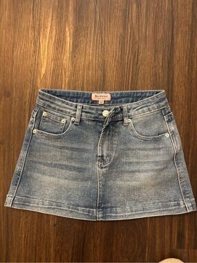Juicy Couture Light Wash Denim Mini Skirt